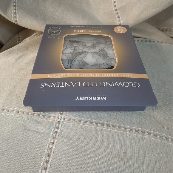 NEW Glowing LED Lanterns with Floating Flameless LED Candles 4pc ABSTRACT Floral - Picture 3 of 6